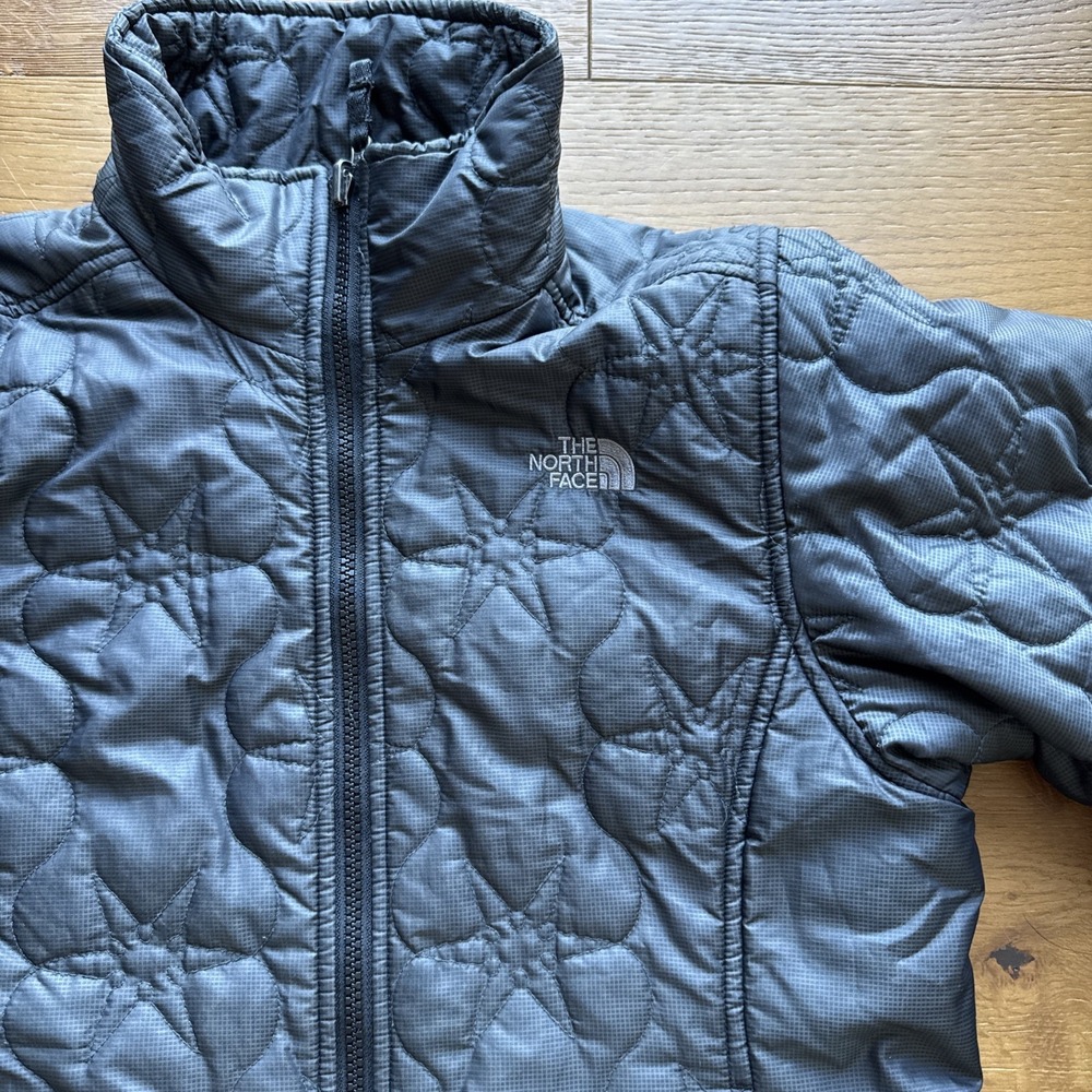 North Face Puffer Circaloft Snowflake Jacket Women's Medium‎ Black